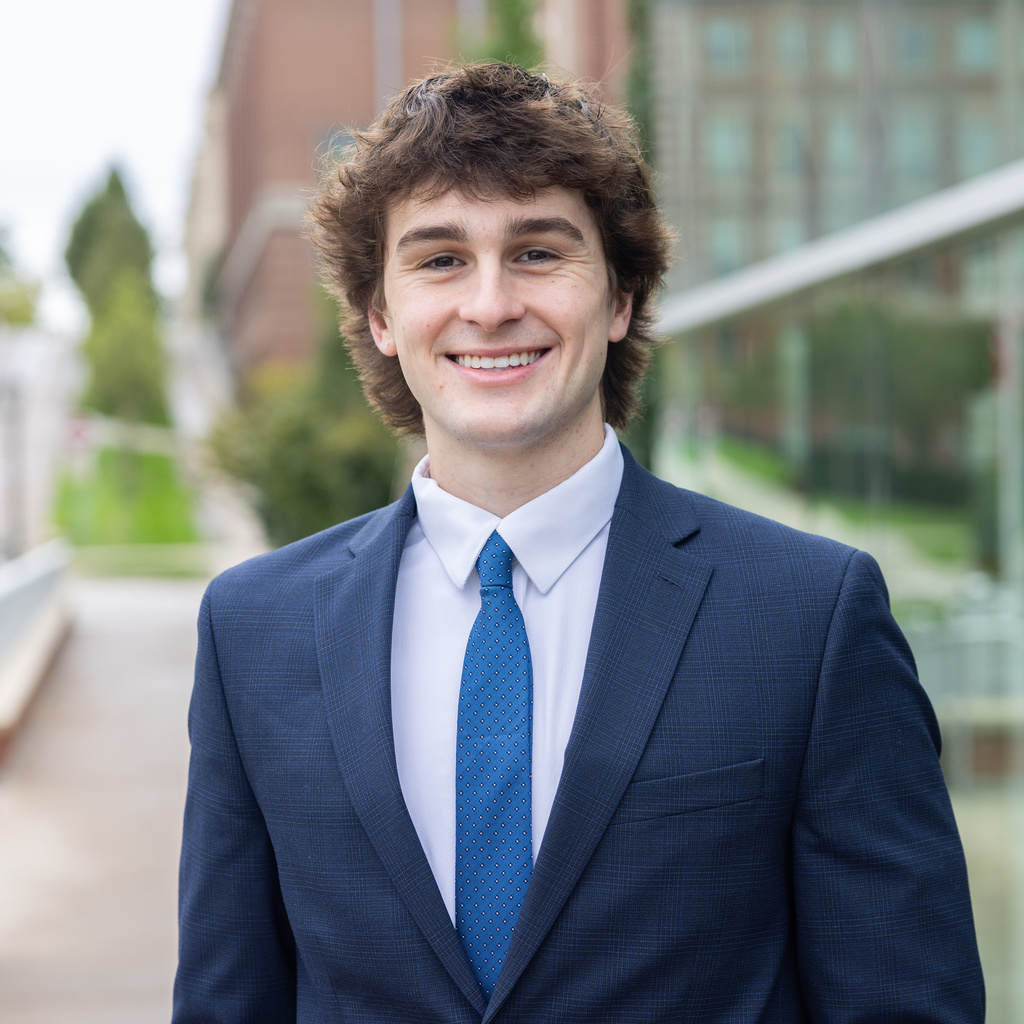 landon headshot